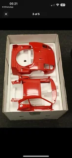 Rivarossi Ferrari f40 by Pocher - model kit in 1:8 scale FOR SALE
