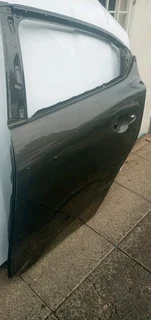 LEFT SIDE BACK DOOR MAZDA 3 HATCHBACK