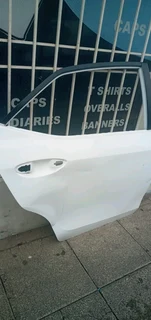 RIGHT SIDE BACK DOOR TOYOTA PRESTIGE