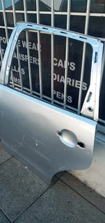 LEFT SIDE BACK DOOR VW POLO VIVO