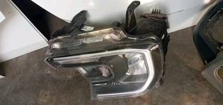 LEFT SIDE LED HEADLIGHTS FORD RANGER T9
