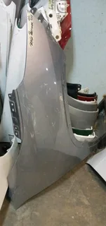RIGHT SIDE FENDER TOYOTA FORTUNER GD6