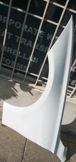 LEFT SIDE FENDER  BMW F31
