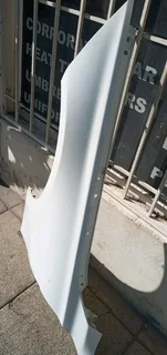 LEFT SIDE FENDER  BMW F31