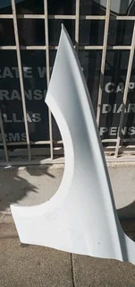 LEFT SIDE FENDER  BMW F31