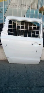 RIGHT SIDE SLIDING DOOR KIA SEDONA