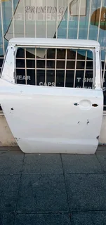 RIGHT SIDE SLIDING DOOR KIA SEDONA