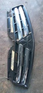 Main Grille Mitsubishi Triton