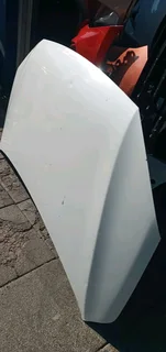 BONNET TOYOTA URBAN CRUISER