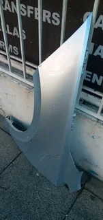 Left Side Fender Vw Polo 8