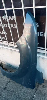 LEFT SIDE FENDER FORD FOCUS