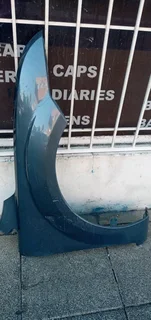 RIGHT SIDE FENDER FORD FOCUS