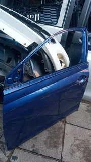 Left Side Front Door Vw Polo 8