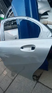 Left Side Back Door Mercedes Benz W 205