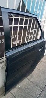 LEFT SIDE BACK DOOR FORD EVEREST