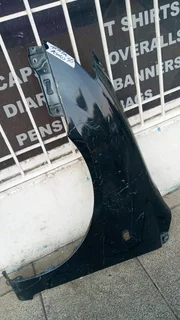 LEFT SIDE FENDER TOYOTA AURIS