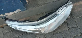 RIGHT SIDE HEADLIGHT TOYOTA YARIS NEW SHAPE