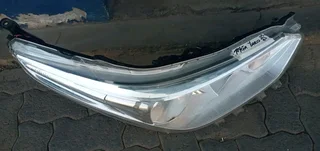 RIGHT SIDE HEADLIGHT TOYOTA YARIS NEW SHAPE