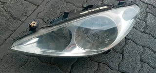 LEFT SIDE PEUGEOT 307 NORMAL HEADLIGHT