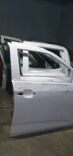 ALL CAR RIGHT SIDE FRONT DOORS