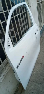 DOUBLE CAB LEFT SIDE FRONT DOOR TOYOTA HILUX LEGEND