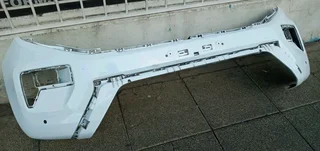 NEW SHAPE FRONT BUMPER VW AMAROK