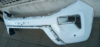 NEW SHAPE FRONT BUMPER VW AMAROK