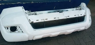 FRONT BUMPER AND DOWN GRILLE FORD RANGER T7