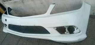 FRONT BUMPER MIDDLE GRILLE PERFACE W 204 MERCEDES BENZ