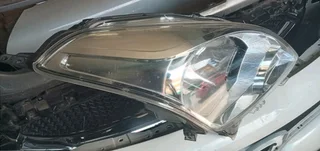 RIGHT SIDE HEADLIGHT SUZUKI BALENO/TOYOTA STARLET