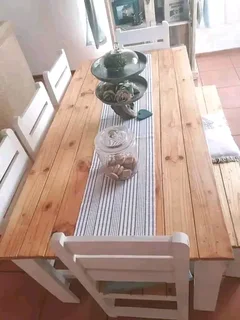 8 seater stunning dining table with chairs and bench available for cash on delivery