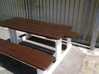 6 seater restaurant benches available for cash on delivery we charge extra delivery fee