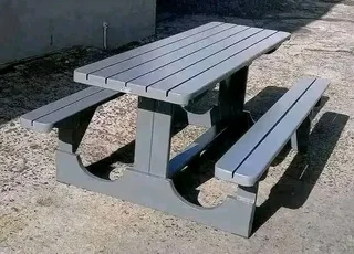 6 seater restaurant benches available for cash on delivery