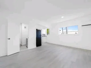 We specialised in painting and waterproofing