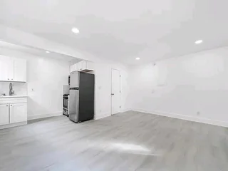 We specialised in painting, waterproofing and carpentry