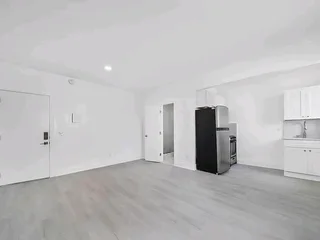 We specialised in painting, waterproofing and carpentry