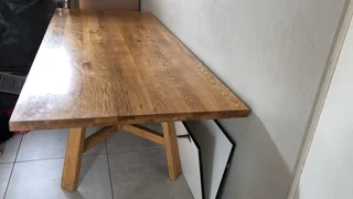 Dinning room table