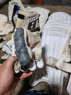 Second hand Cricket kit