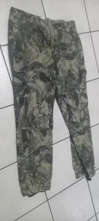 &#39;Sniper&#39; Africa Mens Camo Hunting Gear Set