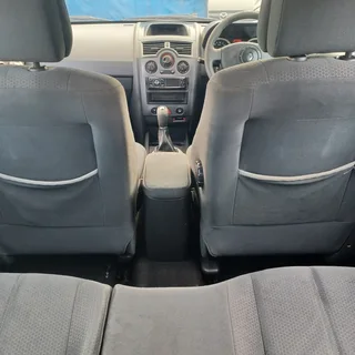 2003 Renault Megane  1.6i