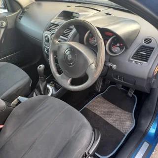 2003 Renault Megane  1.6i