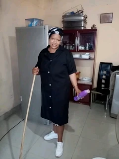 We are Trusted Agency For Nannies, Helpers, Gardners 﫰