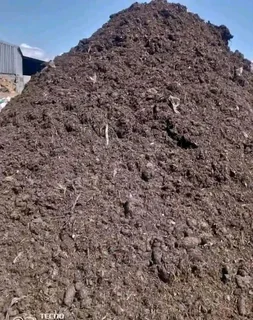 Topsoil and Compost per cube