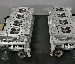 NISSAN V8 CYLINDER HEADS