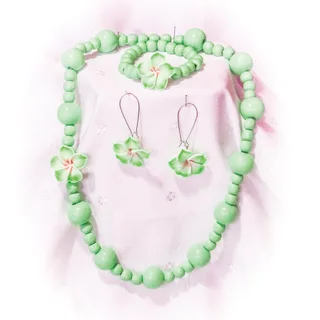 Costume Jewellery (4 Pieces) CJ09