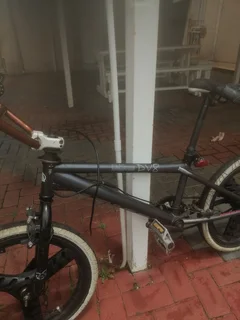 Avalanche dv8 bmx