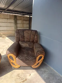 Couches - Ad posted by Jacqueline Botes