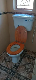 En Suit Room Flat let with Toilet Shower Inside