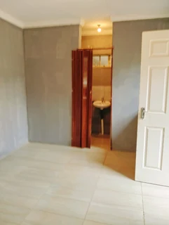 En Suit Room Flat let with Toilet Shower Inside