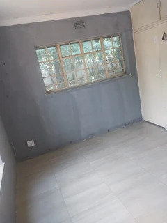 En Suit Room Flat let with Toilet Shower Inside